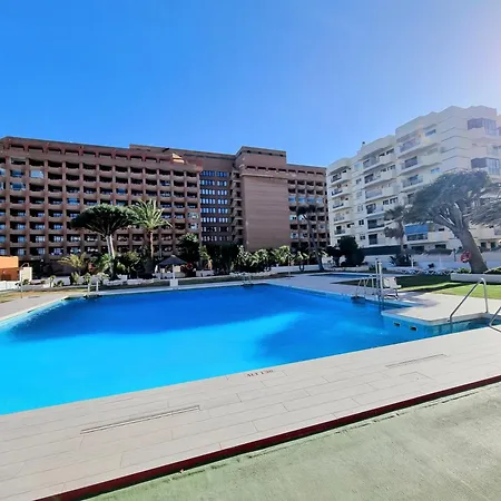 Pyr And Pool I Apartment *