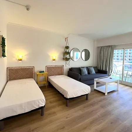 Apartment Pyr And Pool I Fuengirola